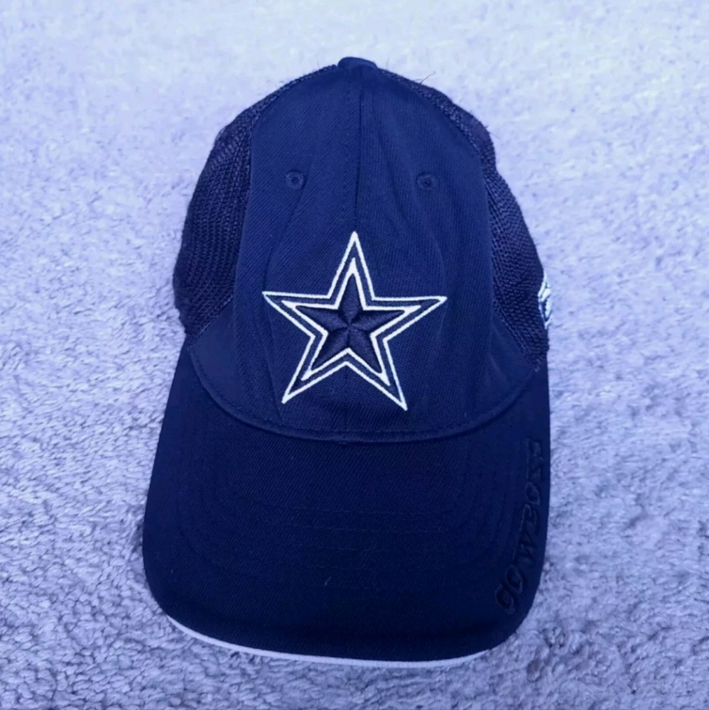 Dallas Cowboys NFL Baseball Hat Cap Black Embroidered Mesh Reebok Junior Youth